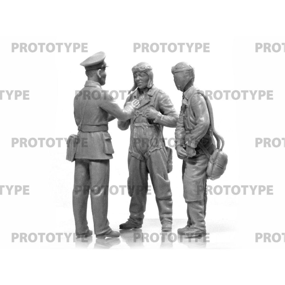 ICM 1:32 WWII China Guomindang AF Pilots