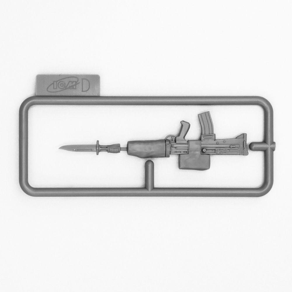 ICM 1:16 British Grenadier Queens Guards