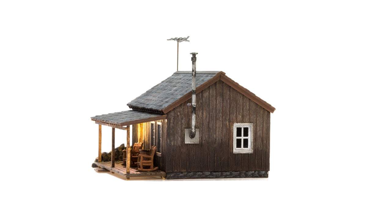 Woodland Scenics O Rustic Cabin (Lit)