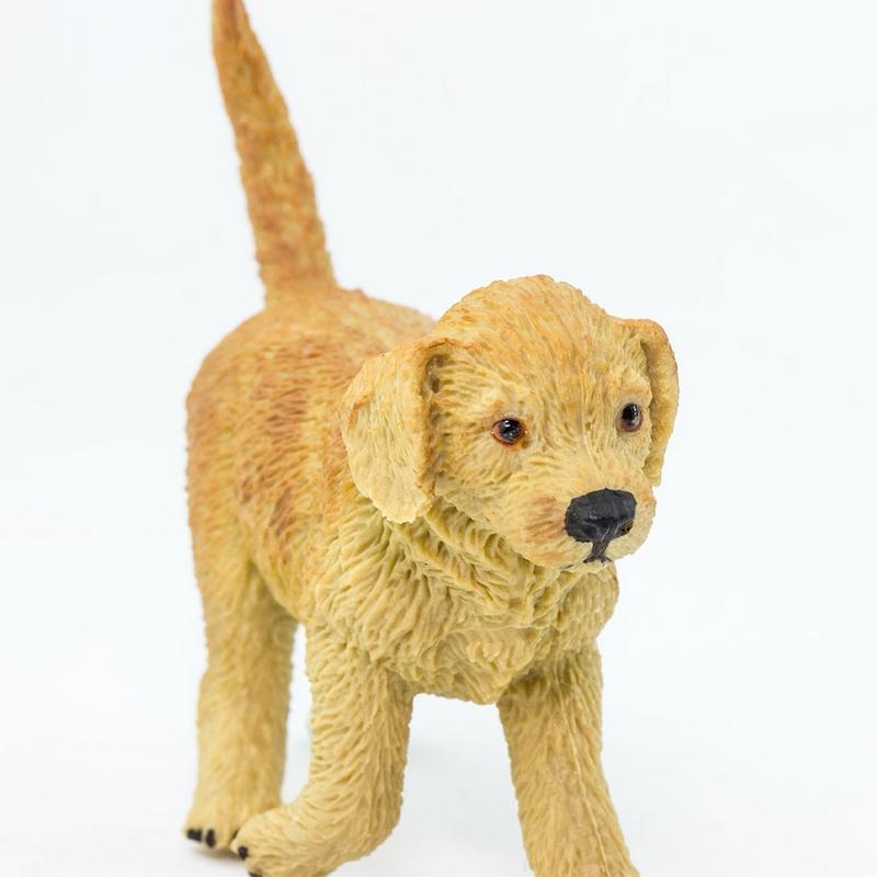 Safari Ltd Golden Retriever Puppy