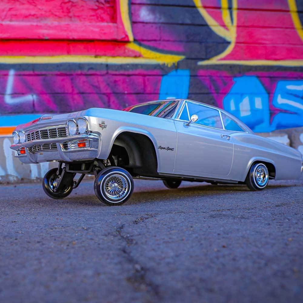 Redcat 1:10 1965 Chevrolet Impala Hopping Lowrider-Silver