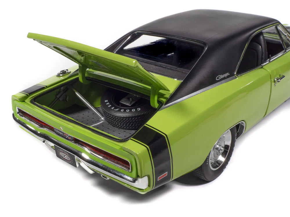 Autoworld 1:18 1970 Dodge Charger R/T MCACN