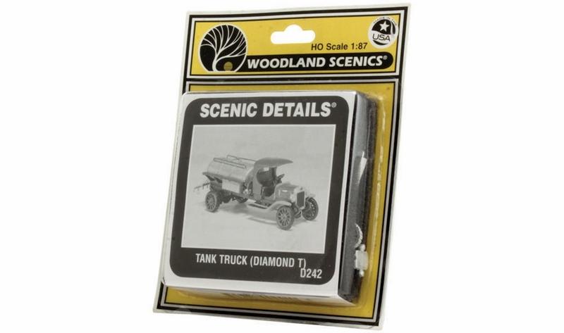 Woodland Scenics Tank Truck (Diamond T)Sc Dtls, HO Scale