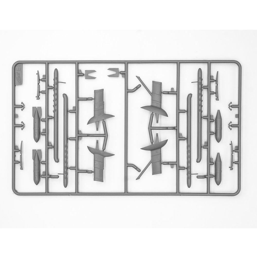 ICM 1:32 Cr. 42 Lw Wwii German Aircraft