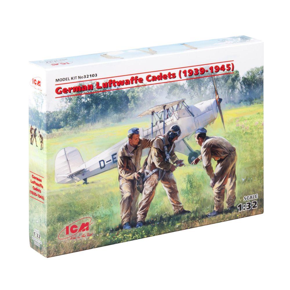 ICM 1:32 Luftwaffe Cadets (1939-45) (3)*K