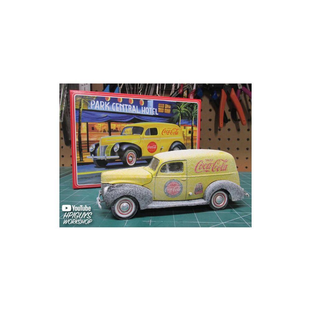 AMT 1:25 1940 Ford Sedan Delivery Coca Cola