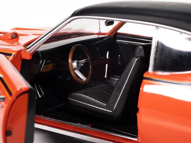Autoworld 1:18 1969 Pontiac GTO Judge  (Mecum Auctions)
