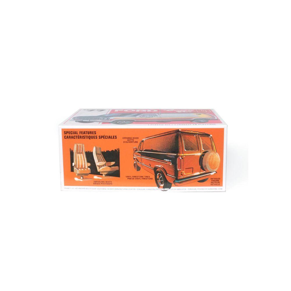 AMT 1:25 1977 Ford Cruising Van 2T