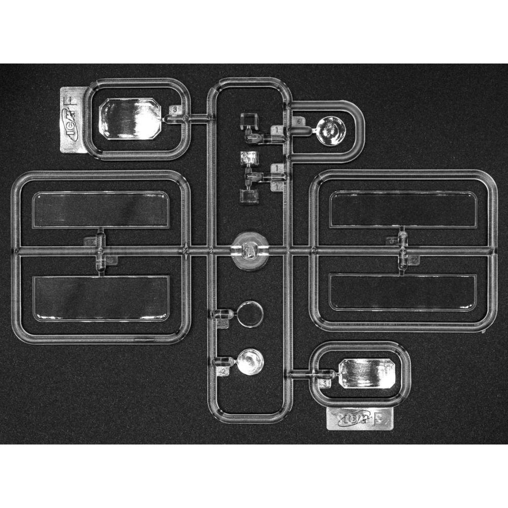 ICM 1:24 Model T 1912 Commercial Roadster