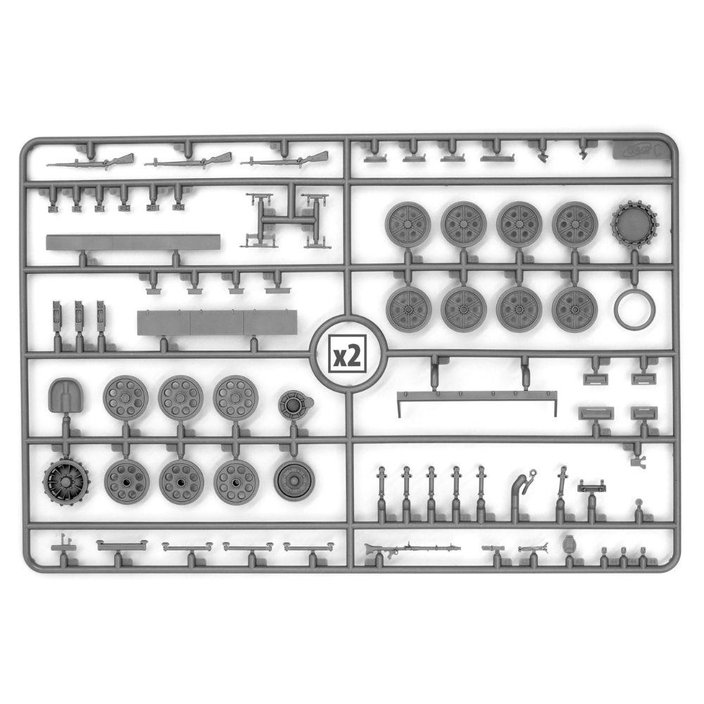 ICM 1:35 Sd.Kfz.251/6 Ausf.A W/ Crew