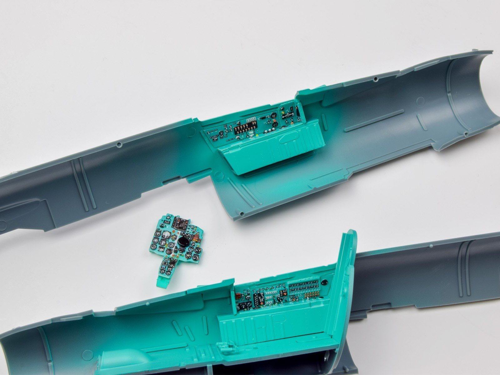 RED FOX STUDIO, 1:48 MiG-21 MF Fishbed J(for Eduard kit)