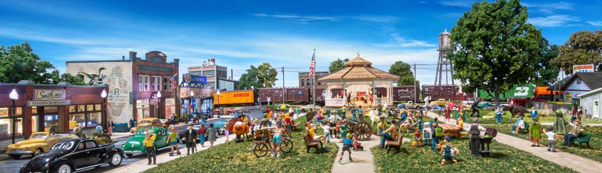 Woodland Sceincs Find Me Figures Checklist Tablet