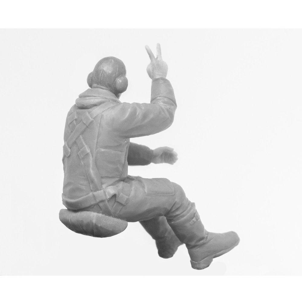 ICM 1:32 British Pilots (1939-45) (3)