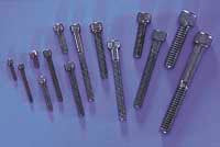 Dubro Skt Hd Cap Screw 8-32X1/2 4/T*