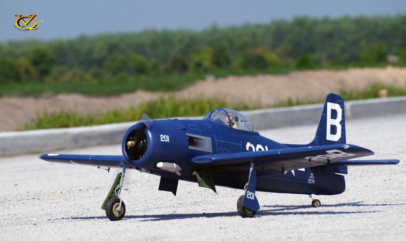 VQ Models F-8F Bearcat 30-40cc /EP, 2020mm WS, 8-9 Ch RC