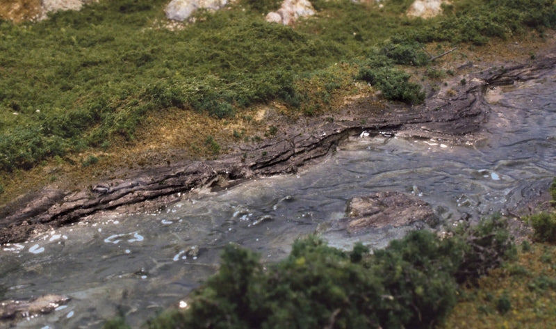 Woodland Scenics Rock Mold - Creek Bank*