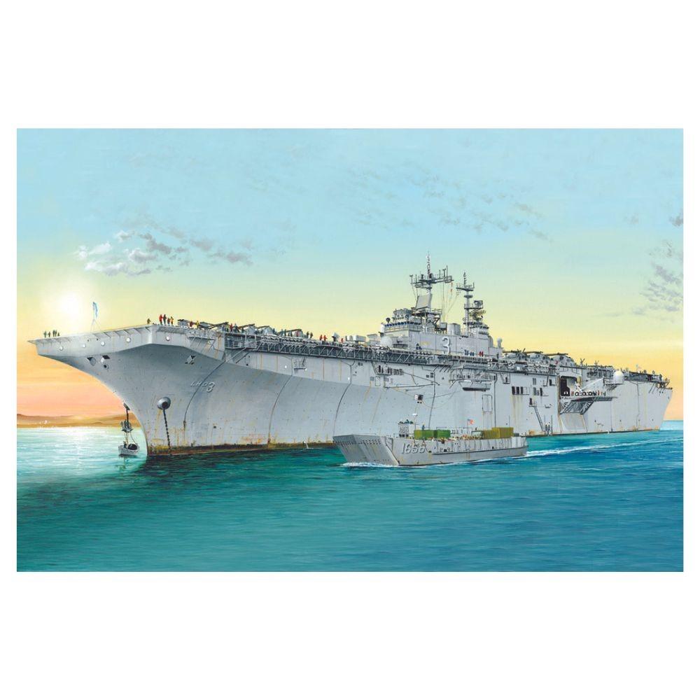 Hobbyboss 1:700 Uss Kearsarge Lhd