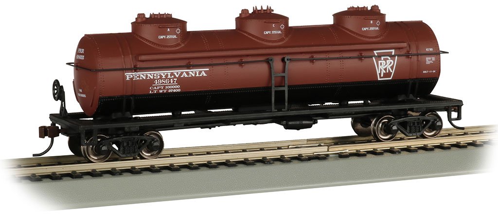 Bachmann PRR #498647 40ft 3 Dome Tank Car. HO Scale