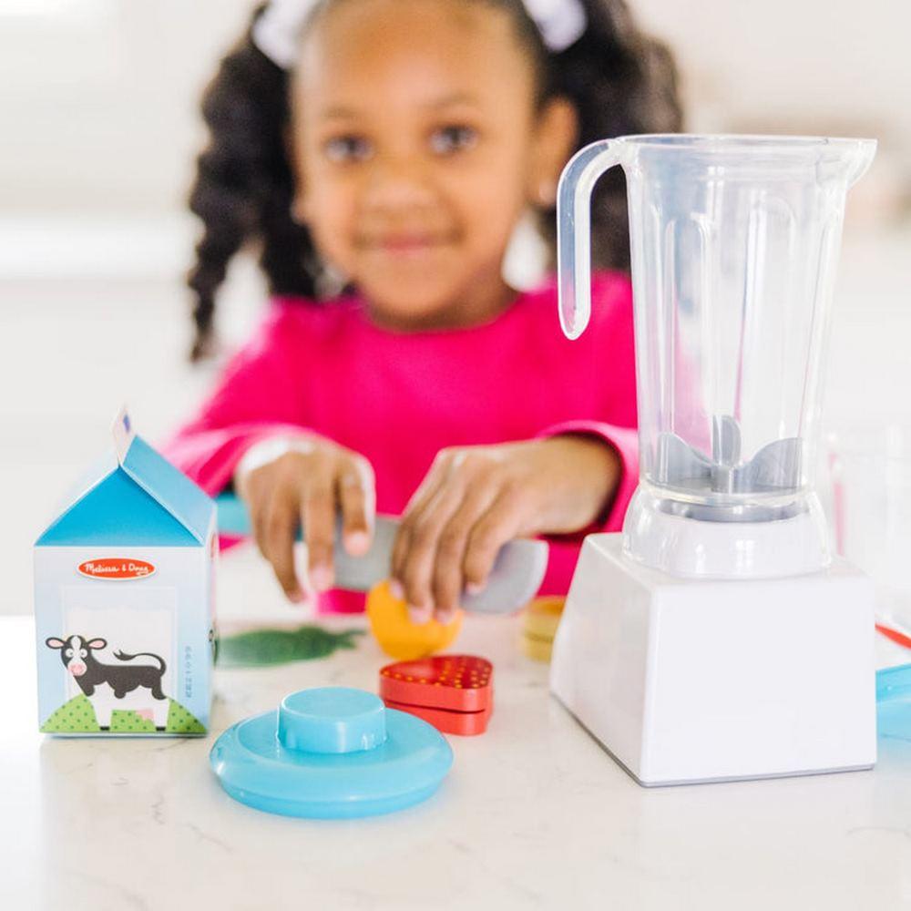 Melissa and Doug Smoothie Maker BlenderSet