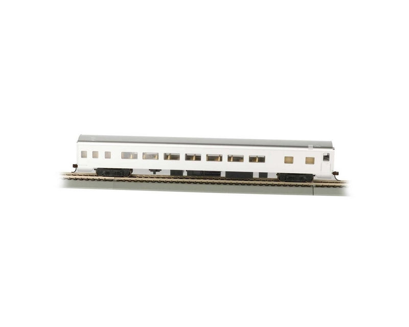 Bachmann Unlettered Aluminium Smooth Side Coach, Lit Interior, HO