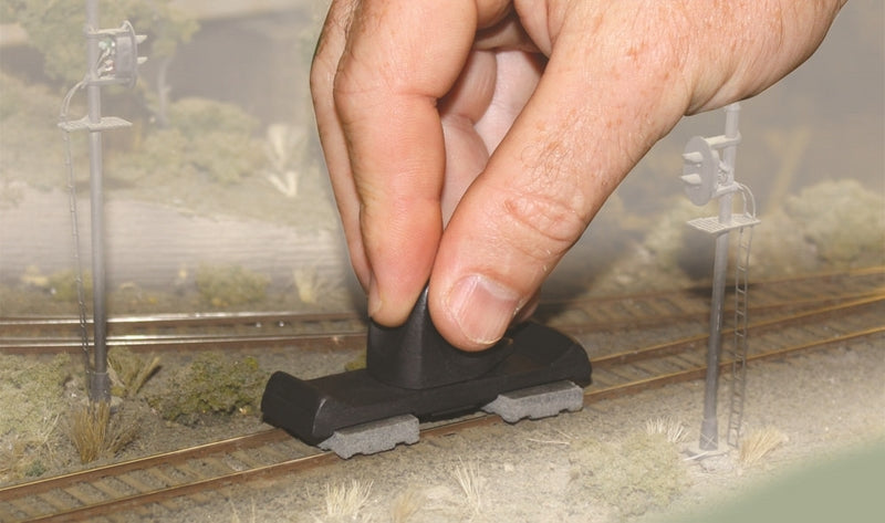 Woodland Scenics Rail Tracker Cleaning Kit